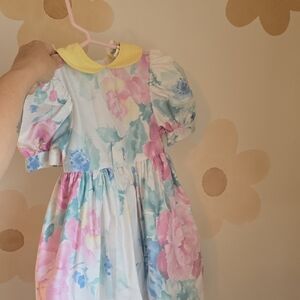 Vintage Floral Kids Dress with Yellow Collar Size 2T